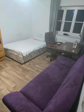 Foto - Ein großes Zimmer in einer WG Nähe Bahnhof