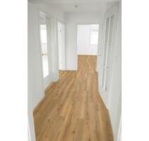 Helle neu renovierte Wohnung mit Balkon, zentrale Lage- Heilbronn