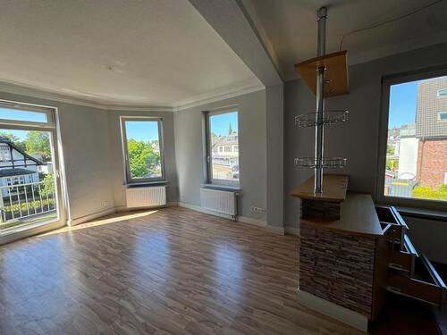 Foto - Moderne 2-Zimmer-Wohnung in Rellingen – 60 m², offene Küche, ab 0