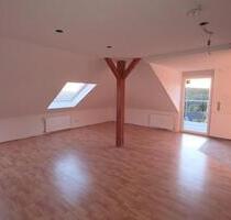 4 Zimmer Dachgeschoss Whg mit Dachterrasse - Spiesen-Elversberg