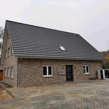 Foto - 4 Zimmer Erdgeschosswohnung mit Garten in Ahlhorn zu vermieten
