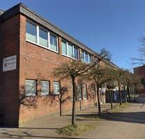 Geräumige Gewerbeimmobilie in Rendsburg zu Pachten