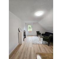 3-Zimmer-Wohnung - 850,00&nbsp;EUR Kaltmiete, ca.&nbsp; 65,00&nbsp;m&sup2; in Gummersbach (PLZ: 51645) Berstig Süd