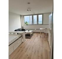 Möblierte 1-Zimmerwohnung mit super Ausblick - Köln Ehrenfeld