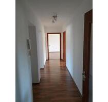 Wohnung im OG zu vermieten - 580,00&nbsp;EUR Kaltmiete, ca.&nbsp; 82,00&nbsp;m&sup2; in Rehlingen-Siersburg (PLZ: 66780)