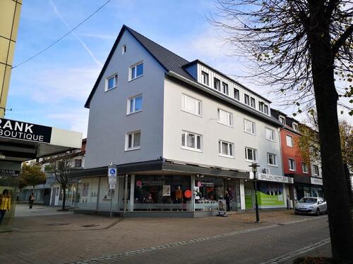 Foto - Helle, frisch sanierte 3 Zimmerwohnung in zentraler Lage