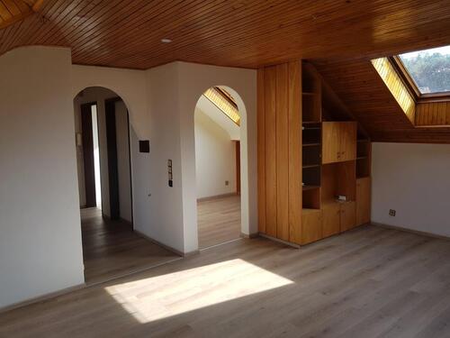Foto - 2 Zimmer Dachgeschoßwohnung zur Miete in Esslingen am Neckar