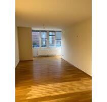 Helle 2-Zimmer-Wohnung mit großer Terasse in Bremen Horn-Lehe