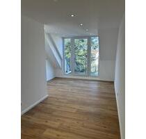 Erstbezug Dachgeschoss-Juwel mit Balkon & Fußbodenheizung & Spots - Osnabrück