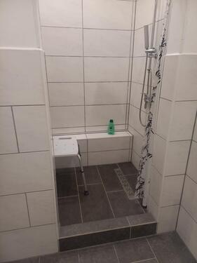 Foto - Seniorengerechte, möblierte 2-Zimmer-Wohnung mit offenem Wohn- un