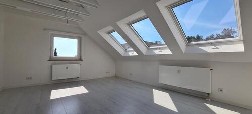 Foto - 2 Zimmer Dachgeschoßwohnung zur Miete in Nürnberg