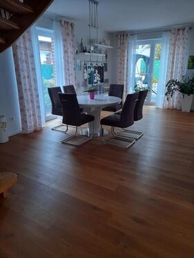 Foto - Einfamilienhaus zu verkaufen mit Garage