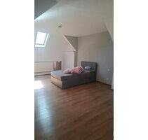 Haus zu vermieten - 1.600,00&nbsp;EUR Kaltmiete, ca.&nbsp; 160,00&nbsp;m&sup2; in Waldachtal (PLZ: 72178)