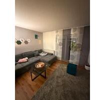 2-Raum-Wohnung mit Balkon ab Januar verfügbar - Suhl Aue 1