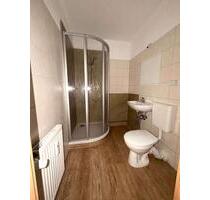 wunderschöne 3 Zimmer Wohnung mit Balkon und Dusche im 1. OG - Plauen Alt Chrieschwitz