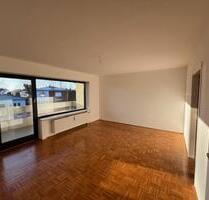 frisch renovierte 3,5 Zimmer Wohnung in Landau a.d. Isar - Landau an der Isar