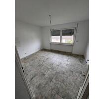 Charmante 2-Zimmer-Wohnung in zentraler Lage von Ludwigshafen - Ludwigshafen am Rhein
