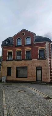 Foto - Einfamilienhaus mit Laden - 69.000,00 EUR Kaufpreis,