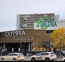 Möbliertes City-Apartment mitten im Olympia-Einkaufszentrum - München Moosach