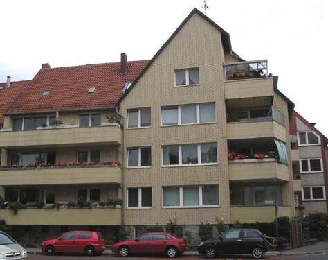 Foto - 2 Zimmer, Küche, Bad, 2 Balkone, 2. OG, Südstadt, Nähe Maschsee