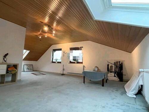 Foto - 3 Zimmer Dachgeschoßwohnung zur Miete in Dransfeld