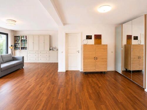 Foto - Großzügige 3 Zimmer Eigentumswohnung