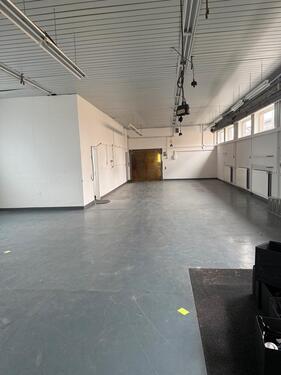 Foto - Büroflächen Hallenflächen für Gewerbe & Handwerk