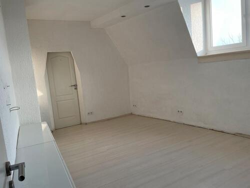 Foto - 3 Zimmer Etagenwohnung zur Miete in Bischofsheim