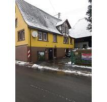 Haus zu Verkaufen - 220.000,00&nbsp;EUR Kaufpreis, ca.&nbsp; 160,00&nbsp;m&sup2; in Osterburken (PLZ: 74706)