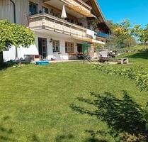 EG-Whg. In EFH-Größe: 4 Zi., Terrasse und Garten - Riedering