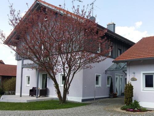 Foto - Schöne 2-Zimmer-Wohnung mit Galerie und Balkon zu vermieten