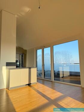 Foto - 4 Zimmer Dachgeschoßwohnung zur Miete in Berlin