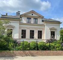 Charmante 1 - Zimmer - Wohnung in klassizistischer Villa - Bad Belzig