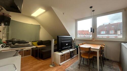 Foto - 2 Zimmer Dachgeschoßwohnung zur Miete in Hannover