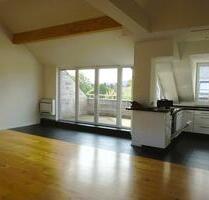 Dachgeschoss mit Dachterrasse im Herzen von Schweich.