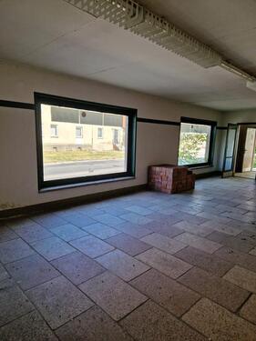 Foto - Ehemaliger Konsum - 43.000,00&nbsp;EUR Kaufpreis, ca.&nbsp; 100,00&nbsp;m&sup2;