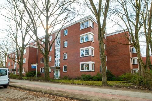 Foto - Zentral in Rissen: 3- Zi.-Wohnung im Hochparterre mit Loggia & Tiefgarage