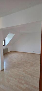 Foto - Heidelsheim, 2-5 Zimmerwohnung, Küche, Bad