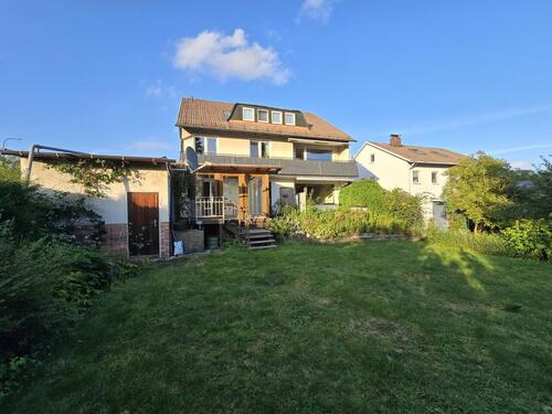 Foto - 'Haus im Haus' - Schöne Erdgeschoss-Wohnung mit Wintergarten, Gar
