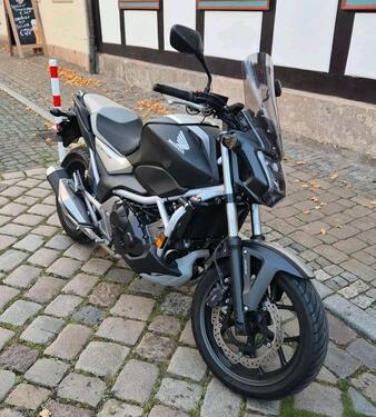 Foto - Stellplatz für Motorrad - 30,00 EUR Miete,