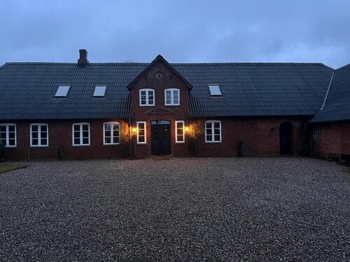 Foto - Haus zu vermieten in Jejsing - 900,00&nbsp;EUR Kaltmiete, ca.&nbsp; 250,00&nbsp;m&sup2;