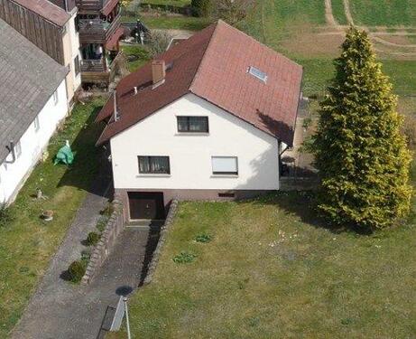 Foto - Wohnhaus in Bernstadt mit großem Grundstück