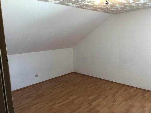 Foto - 2.5 Zimmer Dachgeschoßwohnung zur Miete in Schorndorf