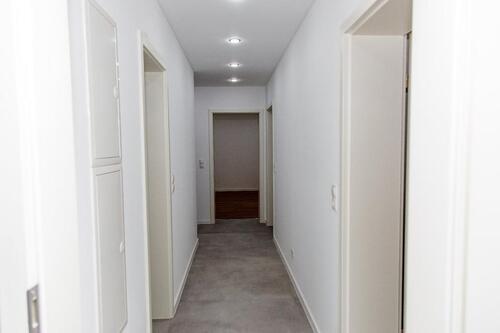 Foto - Modern renovierte, helle 3-Zimmer-Wohnung mit Balkon und Wohlfühl