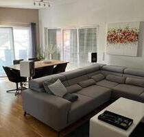 Exclusive 2 Zi. Whg. 90qm, mit großer Dachterrasse u. Einbauküche - Wetzlar Hermannstein