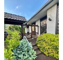 Haus mit Büroräumen zur Miete - 1.500,00 EUR Kaltmiete, in Bad Pyrmont (PLZ: 31812)