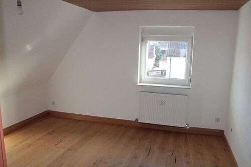 Foto - 3 Zimmer Dachgeschoßwohnung zur Miete in Stuttgart