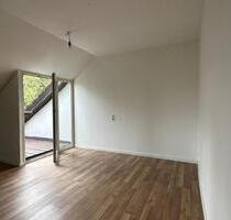 4 Zimmer Küche Bad 70 qm Balkon,Pkw Stellplatz - Niederneisen