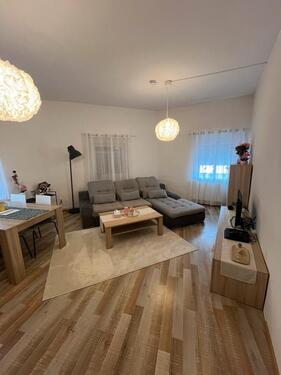 Foto - Charmante 2-Zimmer-Wohnung mit Einbauküche