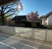 Großzügige und renovierte ca. 250m2 Reihenendhaus zu vermieten - Liederbach am Taunus